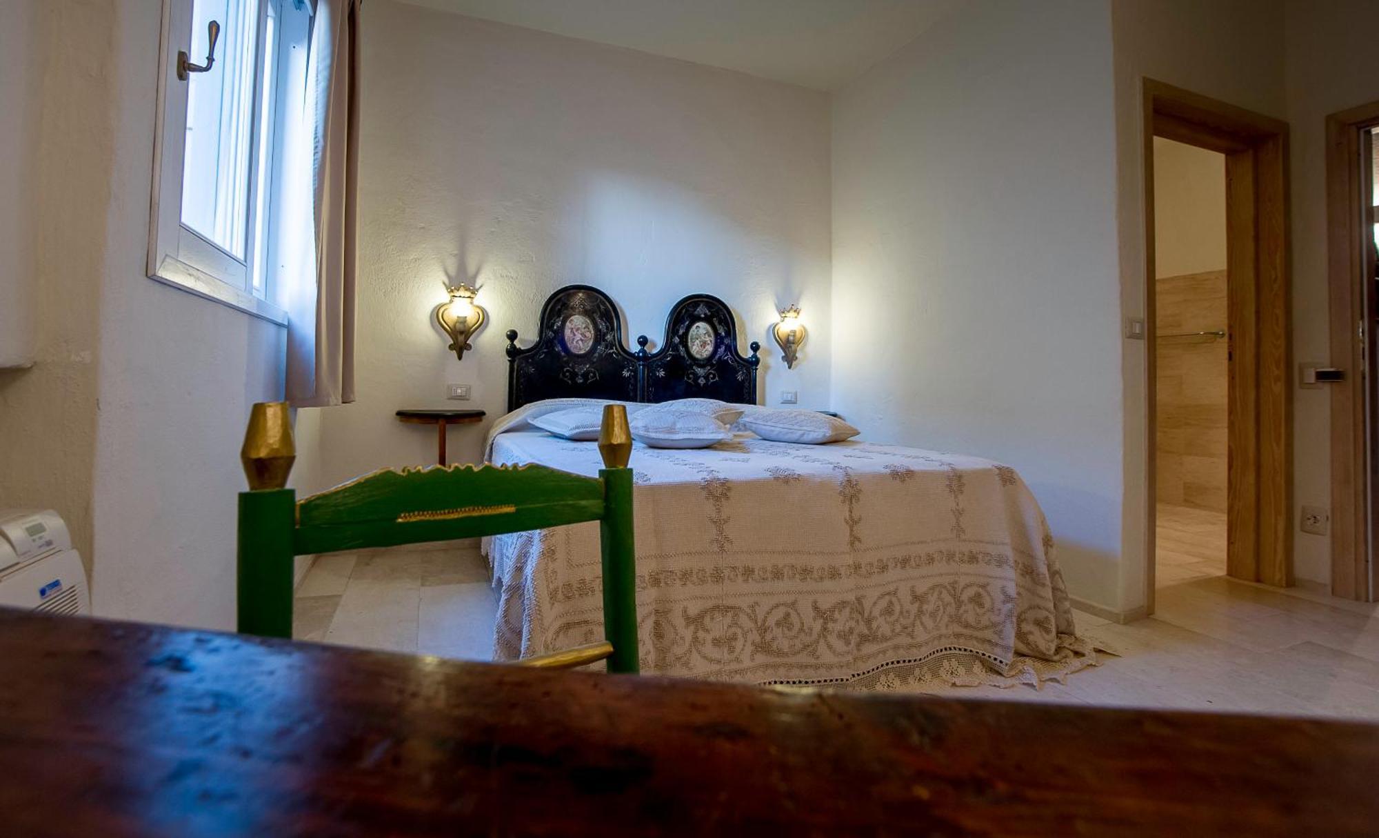 Antica Dimora La Corona San Pantaleo Ngoại thất bức ảnh
